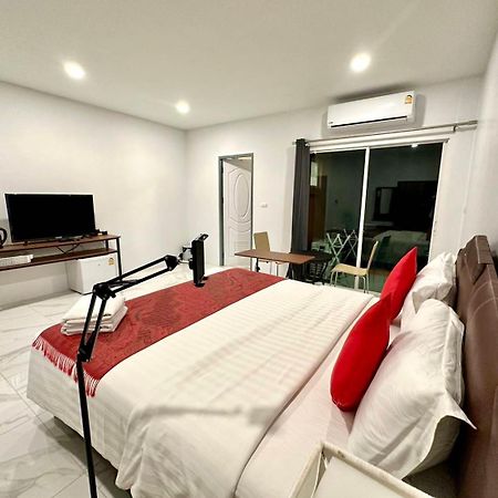 Pr Room For Rent Pantai Kamala Luaran gambar