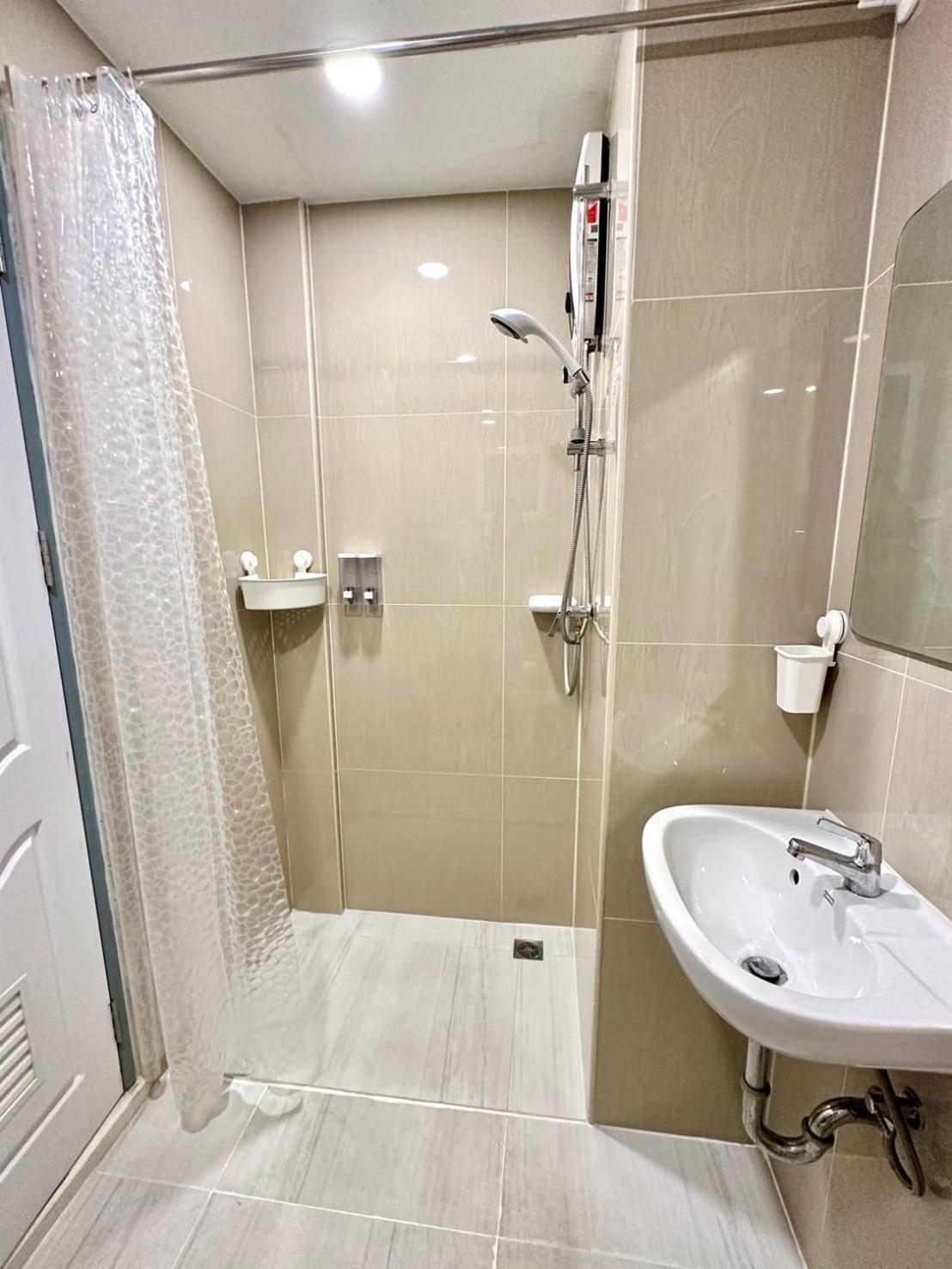 Pr Room For Rent Pantai Kamala Luaran gambar