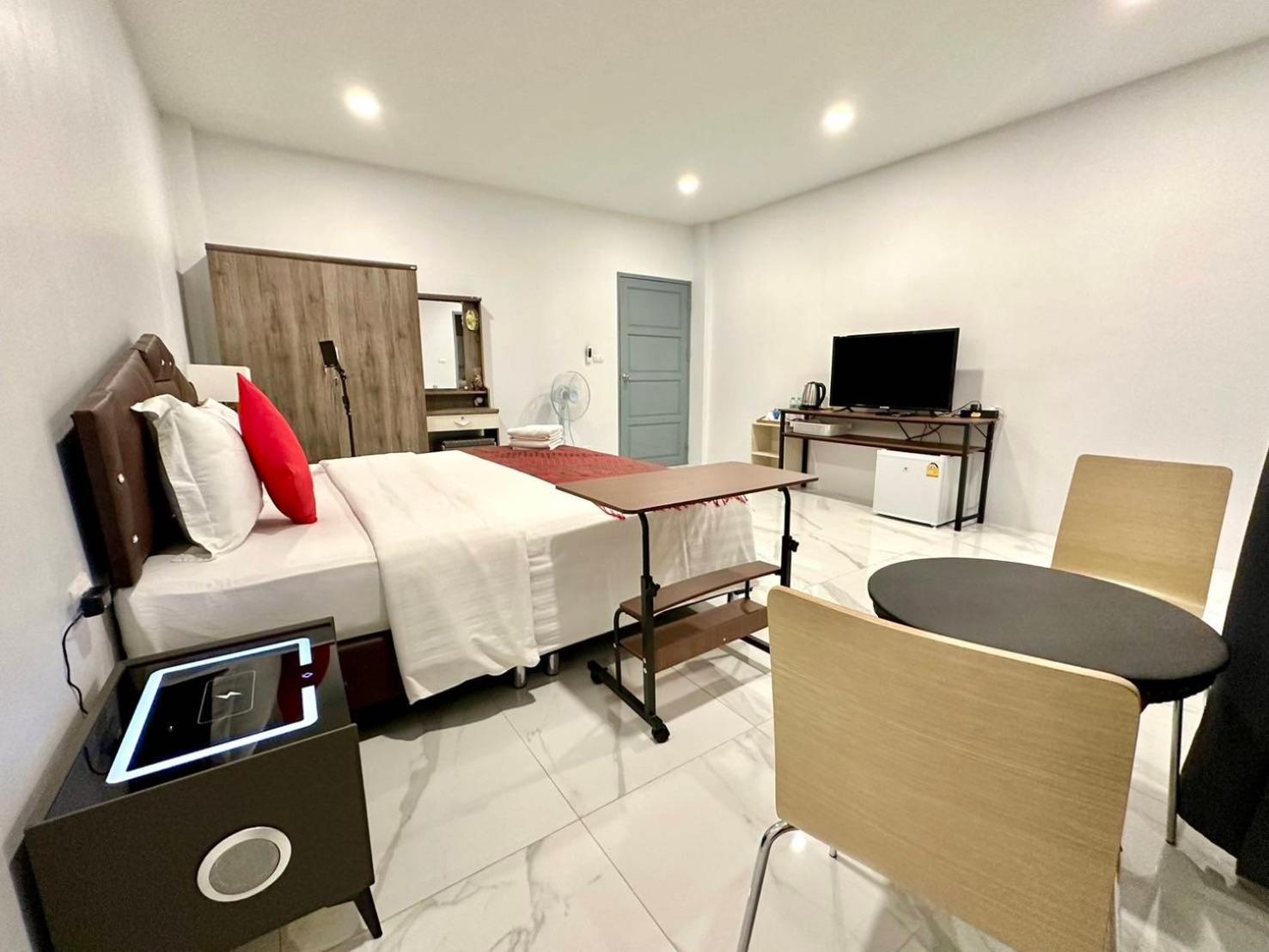 Pr Room For Rent Pantai Kamala Luaran gambar